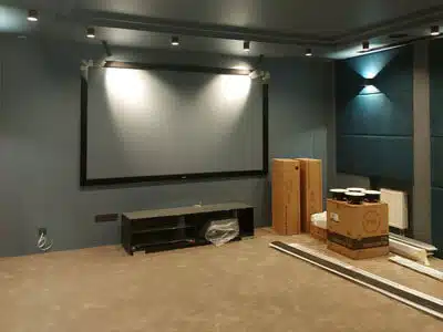 Химистка ковролина в квартире после ремонта